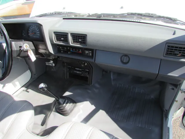 1986 Toyota Pickup - Photo 16