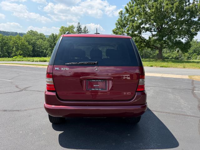 2001 Mercedes-Benz M-Class ML320