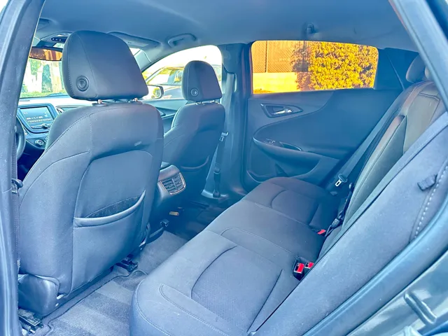 2018 Chevrolet Malibu 1LT - Photo 34