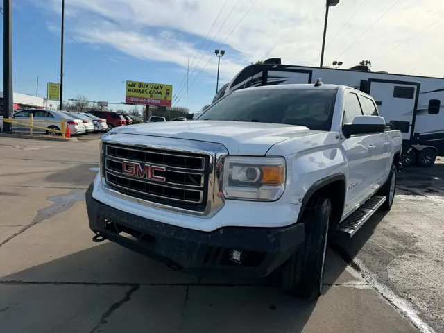 2015 GMC Sierra 4WD Crew Cab SLE SWB's photo