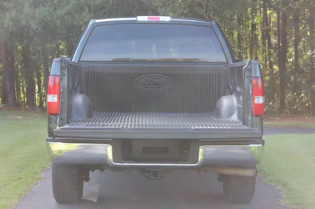 2004 Ford F-150 XLT - Photo 14