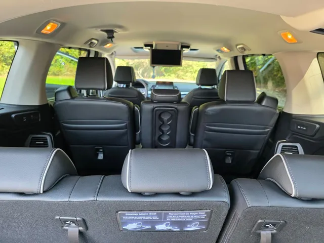 2025 Honda Odyssey Touring - Photo 20
