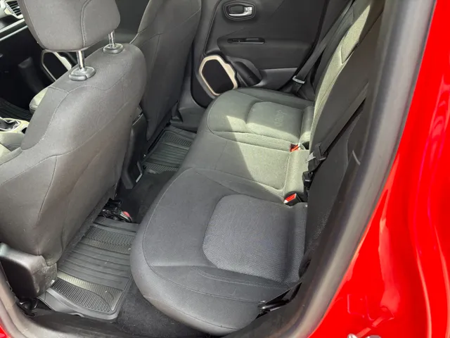 2016 Jeep Renegade Sport - Photo 13