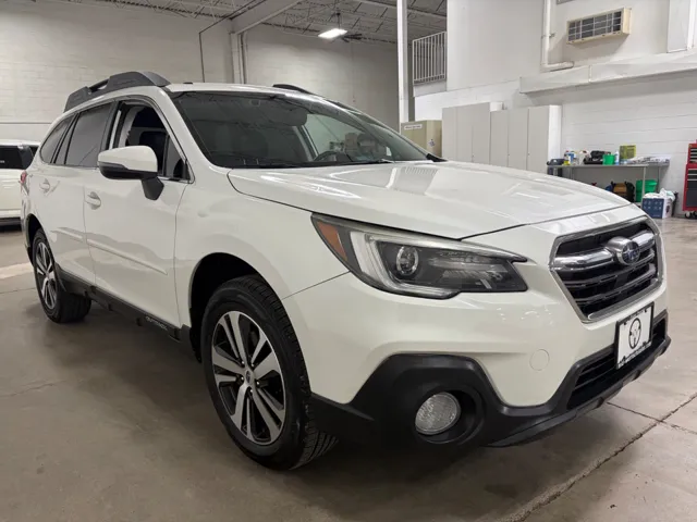 2019 Subaru Outback Limited - Photo 10