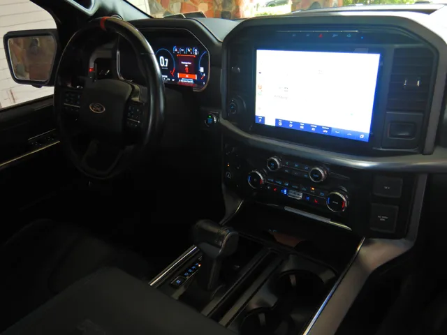 2022 Ford F-150 Raptor - Photo 33