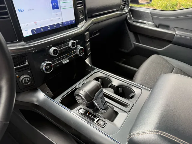 2021 Ford F-150 XLT - Photo 19