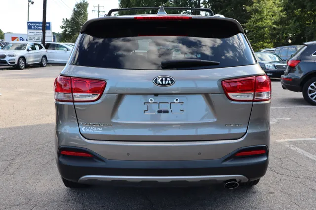 2018 Kia Sorento EX V6 photo 3