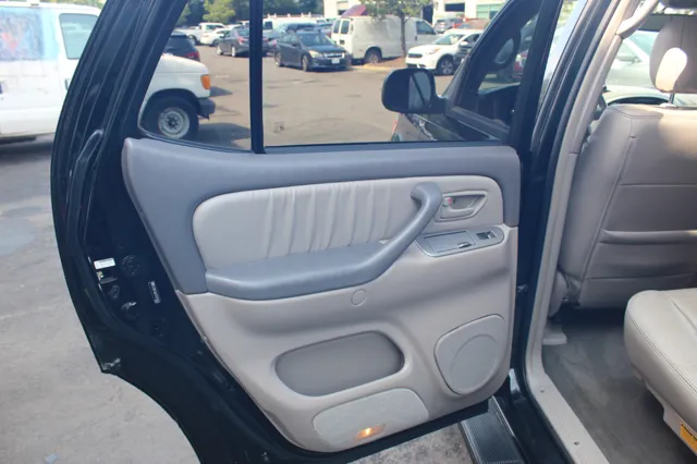 2007 Toyota Sequoia Limited - Photo 12