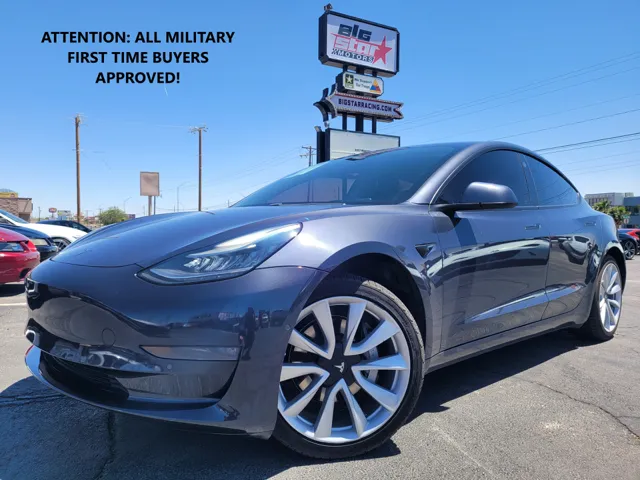 2019 Tesla Model 3 Standard Range Plus's photo