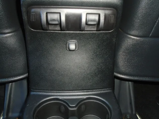 2015 Jeep Wrangler Unlimited Sahara - Photo 68