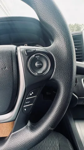 2019 Honda Ridgeline Sport - Photo 16