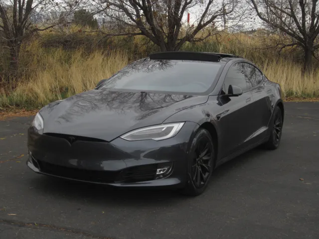 2017 Tesla Model S 100D's photo