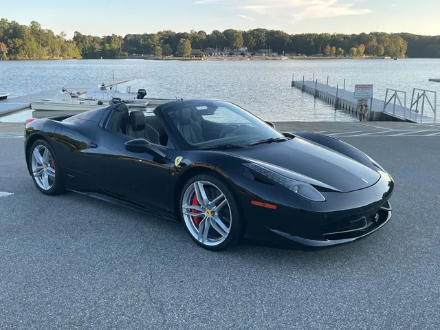 2013 Ferrari 458 Spider Base photo 2
