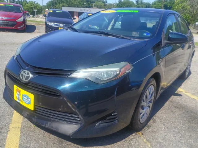 2017 Toyota Corolla LE AT's photo