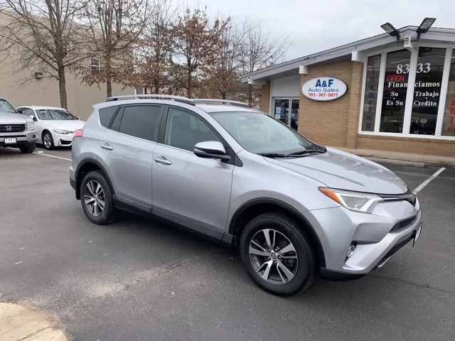 2017 Toyota RAV4 XLE