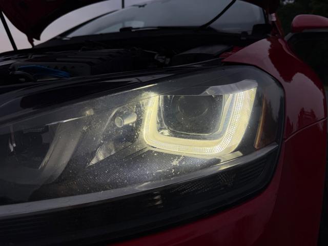 2015 Volkswagen Golf TDI SE
