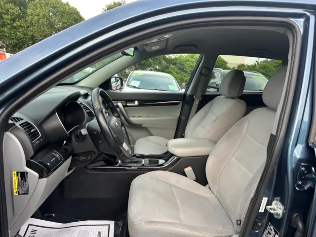 2015 Kia Sorento LX - Photo 10