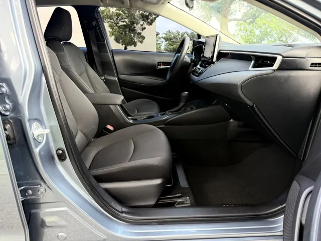 2020 Toyota Corolla LE - Photo 19