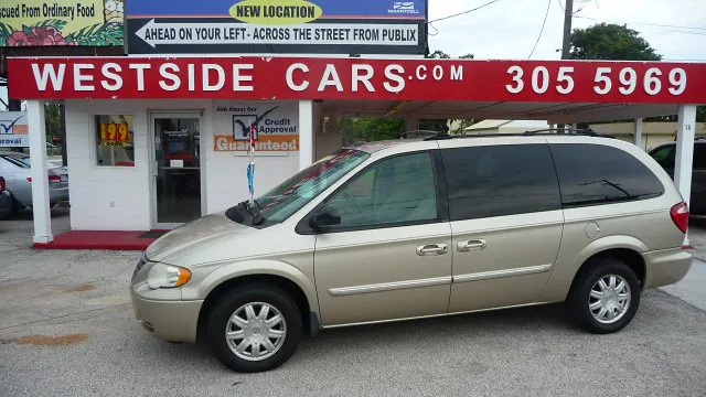 2005 Chrysler Town & Country