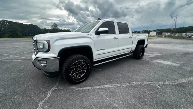 2016 GMC Sierra 4WD Crew Cab Short Box SLT's photo