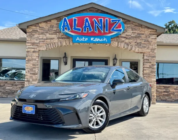 2025 Toyota Camry's photo