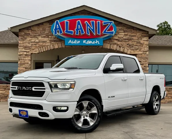 2023 RAM 1500 Laramie 4x4 Crew Cab 5'7's photo