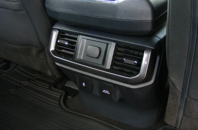 2023 Ford F-150 XLT - Photo 37