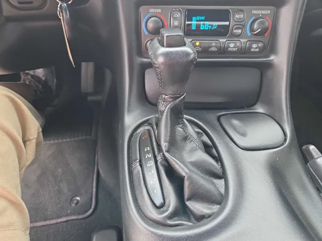 2004 Chevrolet Corvette Base - Photo 8