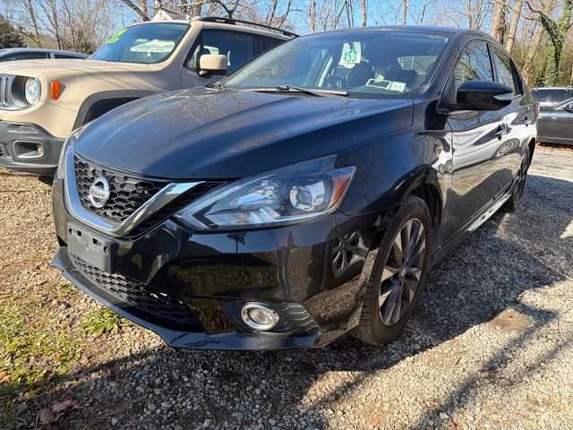2017 Nissan Sentra SR's photo