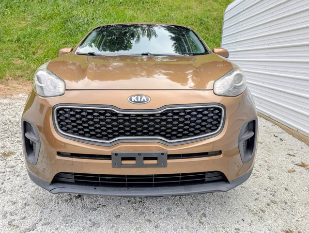 2017 Kia Sportage LX photo 3