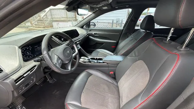 2021 Hyundai Sonata SEL Plus - Photo 18