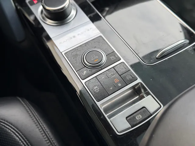 2014 Land Rover Range Rover Supercharged - Photo 19
