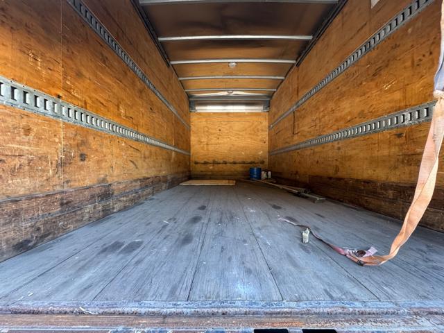 2015 Hino 195 Box truck