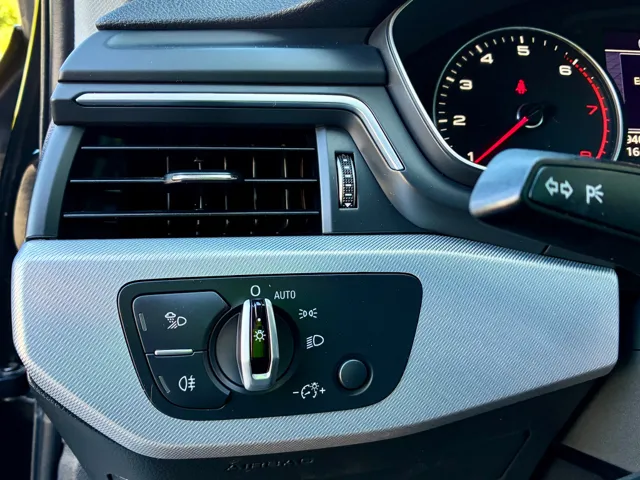 2017 Audi A4 Premium - Photo 17