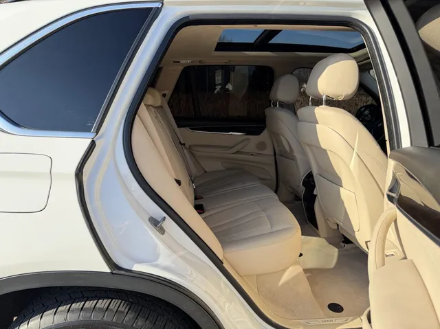 2015 BMW X5 xDrive35d - Photo 19