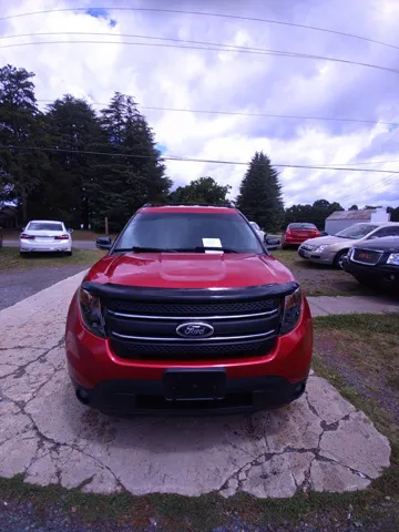 2012 Ford Explorer XLT's photo