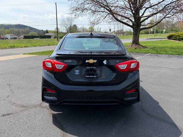 2017 Chevrolet Cruze LT Manual
