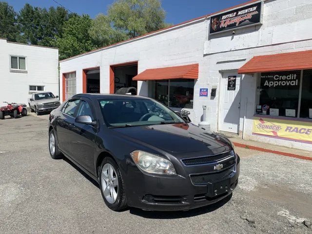 2011 Chevrolet Malibu 1LS's photo