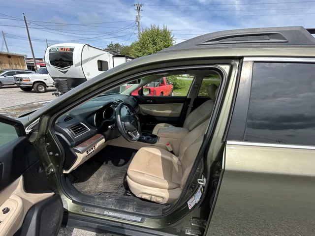 2018 Subaru Outback Limited - Photo 11