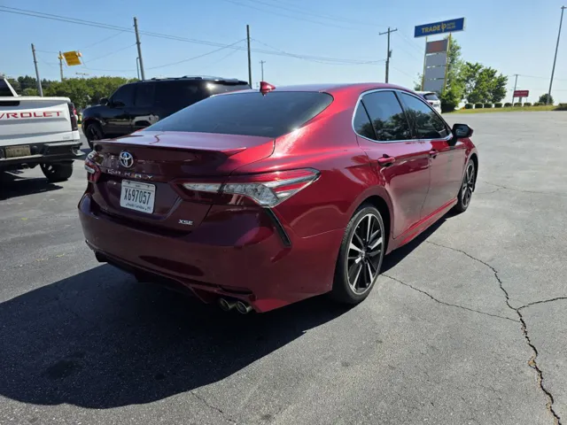 2018 Toyota Camry XSE - Photo 9