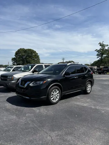 2020 Nissan Rogue S FWD's photo