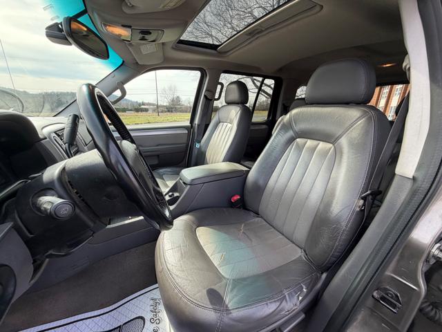 2003 Mercury Mountaineer Convenience 4.0L AWD