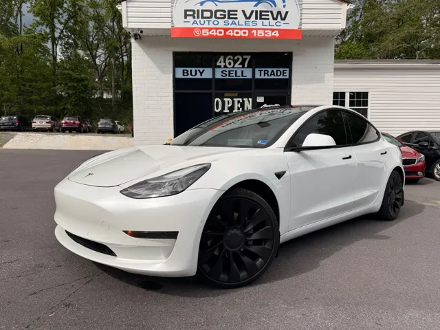2022 Tesla Model 3 Base