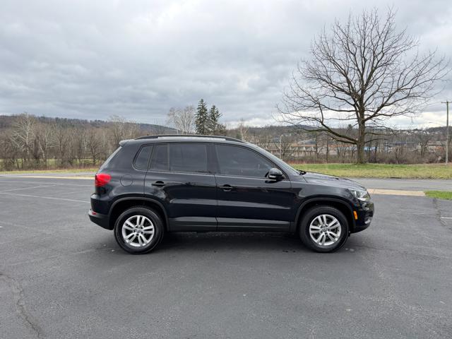 2016 Volkswagen Tiguan SE 4Motion