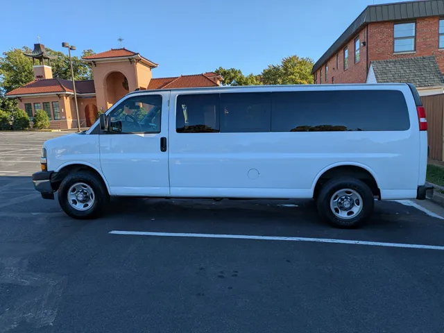 2020 Chevrolet Express Passenger LT