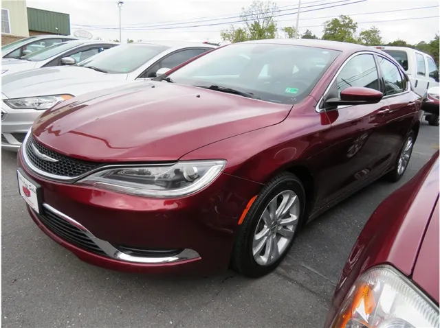 2017 Chrysler 200 Limited