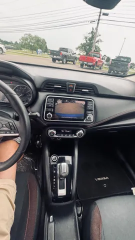 2020 Nissan Versa Sedan SR - Photo 11