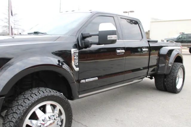 2020 Ford F-450 Super Duty Platinum - Photo 9