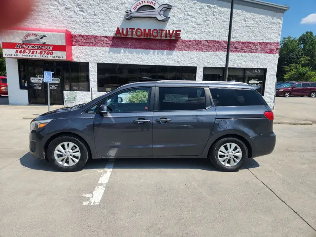 2016 Kia Sedona