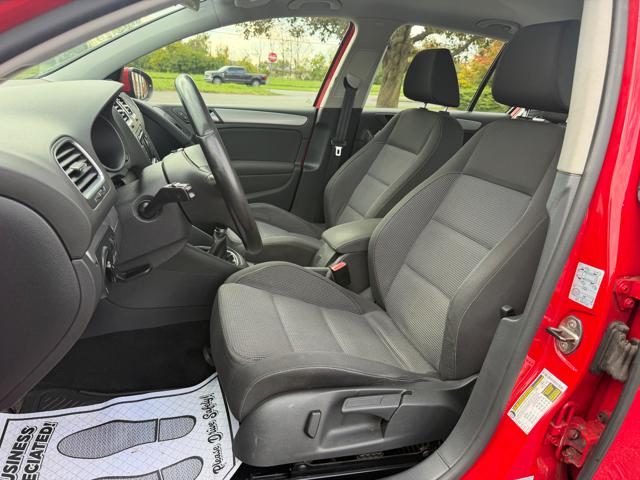 2012 Volkswagen Golf 2.0L 4-Door TDI